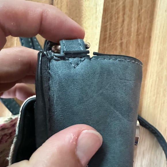 American Eagle Blue/Gray Crossbody - Picture 8 of 10